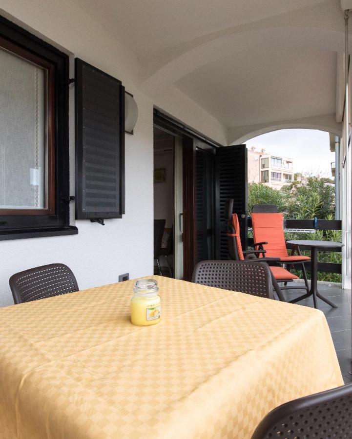 Residence4A-Appartamento Bianco Ravni Exteriér fotografie